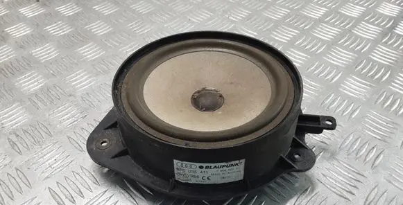 Audi A3 S3 8P Front door speaker 8P0035411