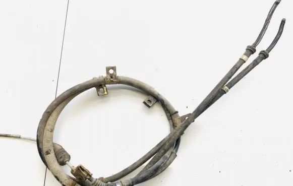 Mitsubishi Pajero Pinin Handbrake/parking brake wiring cable 