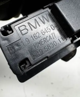 BMW 5 F10 F11 Tailgate/boot open switch button 9162645 549583011 61319162645