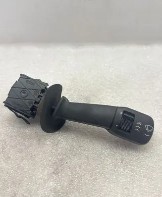 BMW 7 E38 Wiper control stalk 8352013