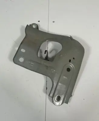 Tesla Model Y Fender mounting bracket