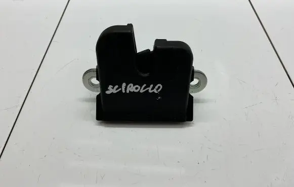 Volkswagen Scirocco Tailgate/trunk/boot lock/catch/latch 1K8827505B