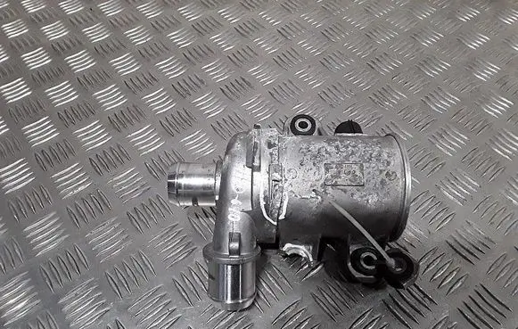 Ford Kuga III Water pump LX6E8501BA