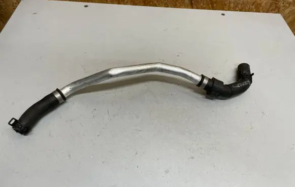 Mercedes-Benz C W205 Engine coolant pipe/hose A2058303202