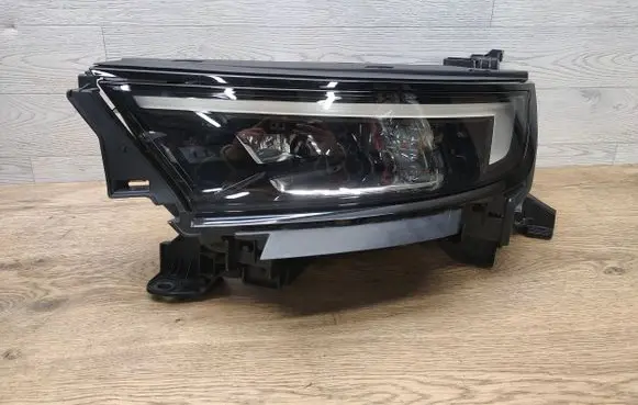 Opel Mokka B Headlight/headlamp 9847939080