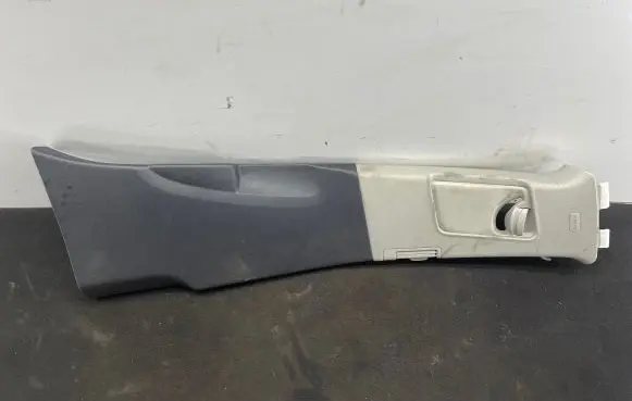Audi Q7 4L (B) pillar trim (bottom) 4L0819724 4L0819210