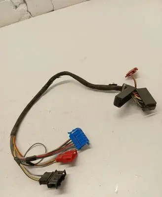 Volkswagen Transporter - Caravelle T4 Headlight/headlamp wiring loom/harness 357971971C 964770