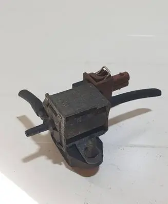 Ford Galaxy Turbo solenoid valve 028906283F 72169300 09T224