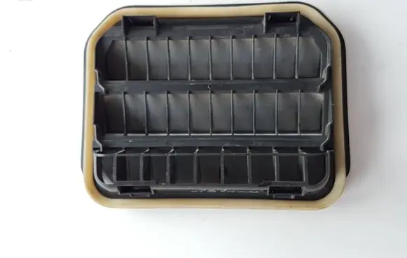Ford Focus Fender grill H1BBA280B62