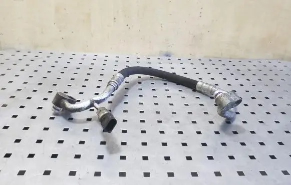 Audi TT TTS Mk2 Air conditioning (A/C) pipe/hose 8J0820721F