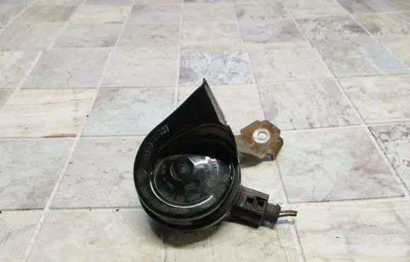 Skoda Octavia Mk2 (1Z) Horn signal 011157
