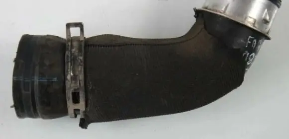 Skoda Fabia Mk2 (5J) Coolant pipe/hose 3245619