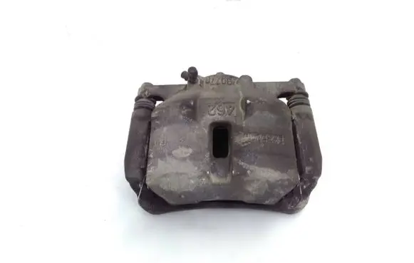 Nissan X-Trail T32 Front brake caliper