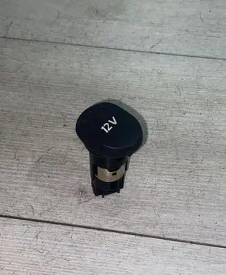 Renault Scenic II - Grand scenic II Cigarette lighter 73947122