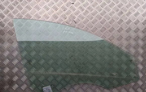 Mercedes-Benz CLA C117 X117 W117 Front door window glass four-door