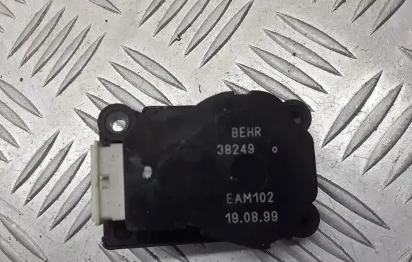 Volvo S80 A/C air flow flap actuator/motor 38249