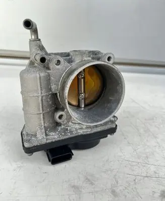 Subaru Legacy VII Throttle valve RME60