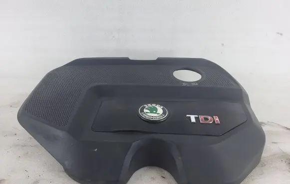 Skoda Fabia Mk1 (6Y) Engine cover (trim) 038103925BQ 038103925BM
