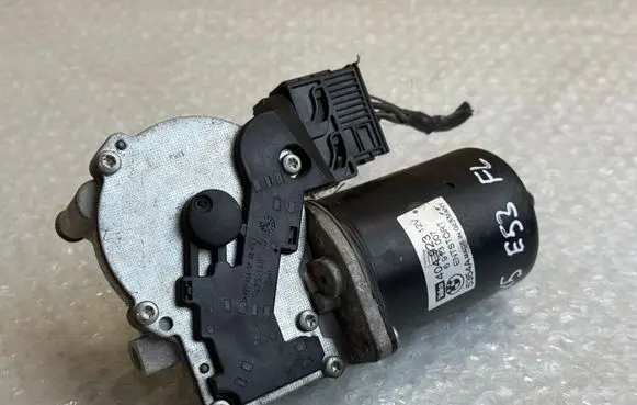 BMW X5 E53 Wiper motor 6913007 404923