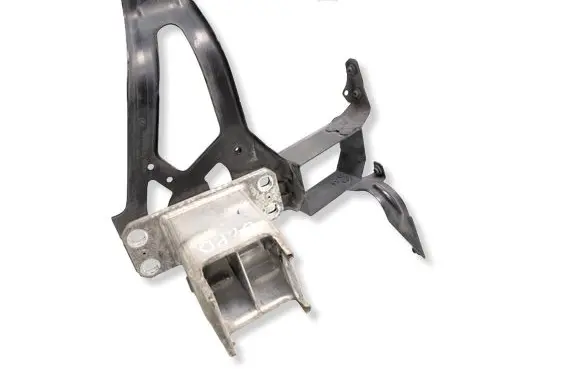 BMW 5 E60 E61 Front bumper mounting bracket 7163484 51647163484 CH6331
