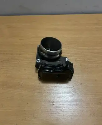 Renault Master III Throttle valve H8201353976 161A01670R