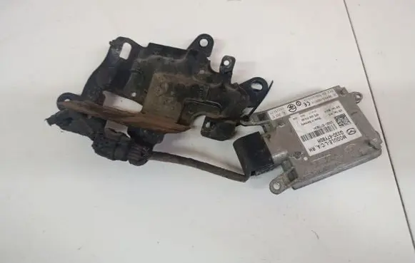 Mazda 3 II Blind spot module G33D67Y80H