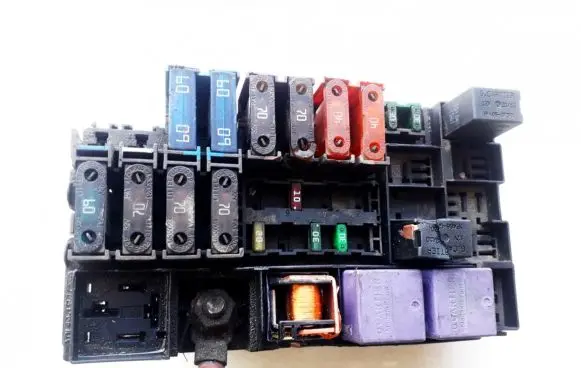 Renault Laguna II Fuse box set