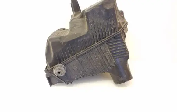 Renault Megane II Air filter box 8200176558 8200369755