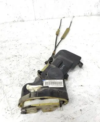 Mazda 2 Rear door lock DE9072F P3m71a264a26dg