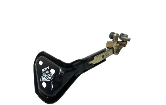 Mercedes-Benz Vito Viano W638 Sliding door upper roller guide/hinge A6387601047