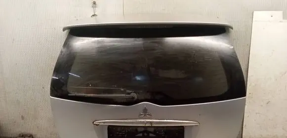 Mitsubishi Grandis Tailgate/trunk/boot lid 