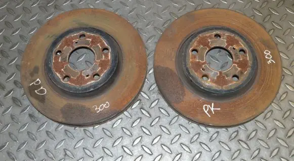 Toyota C-HR I Front brake disc