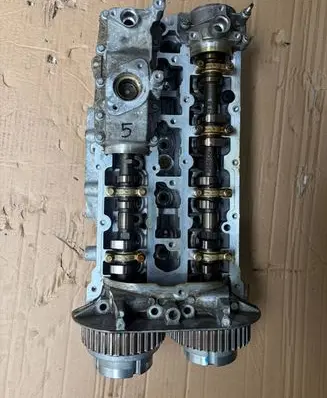 Ford Kuga II Engine head RFDS7G6090EF