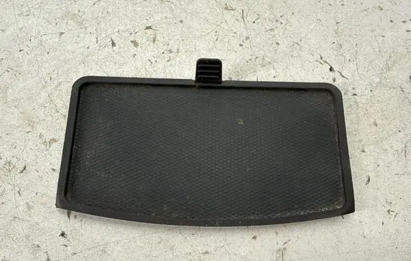 Ford Explorer VI Glove box pad LB5BS047A74 LB5BS047A74F