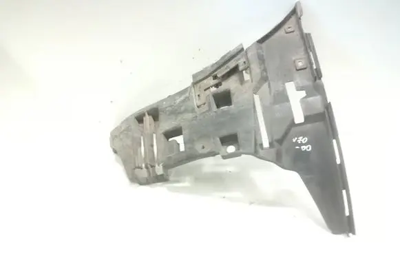 Volvo V70 Front bumper mounting bracket 09190302