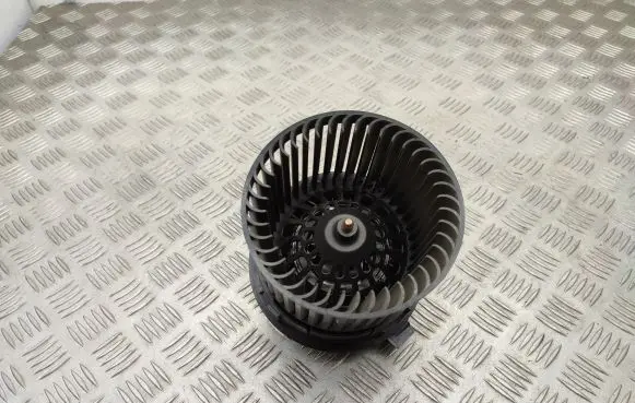 Citroen C4 II Heater fan/blower T1011131B
