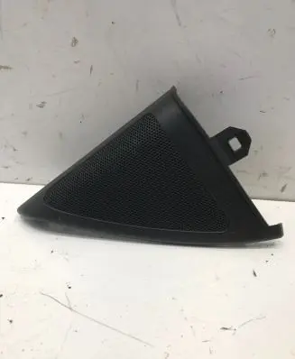 Side speaker trim/cover