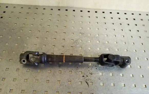 Nissan Note (E11) Steering column universal joint