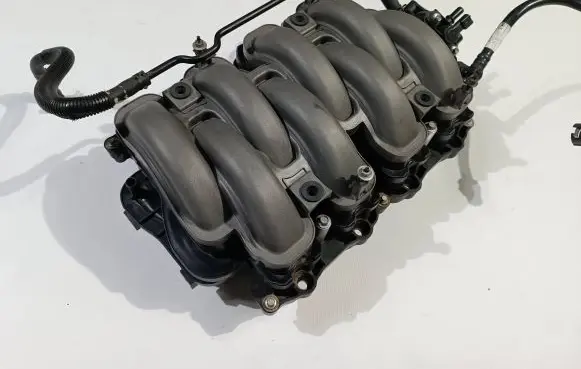 Ford Mustang V Intake manifold 080141039