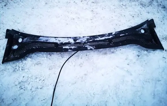 Peugeot RCZ Wiper trim 644798308 ym21605080