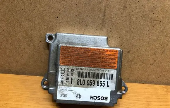 Audi A3 S3 8L Airbag control unit/module 8L0959655L 0285001352 0036300E8854