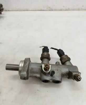 Volvo S80 Master brake cylinder 8646009 9684021C