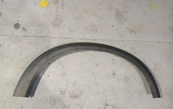 Front arch trim