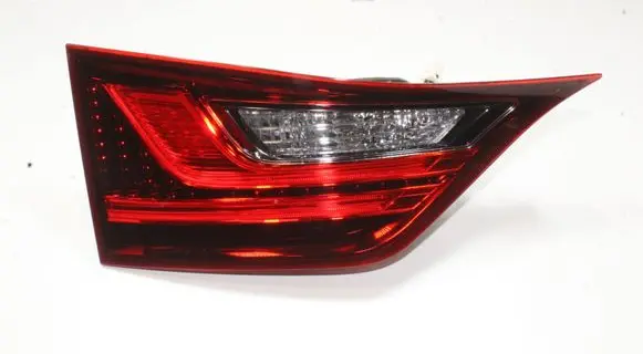 Lexus GS 250 350 300H 450H Tailgate rear/tail lights