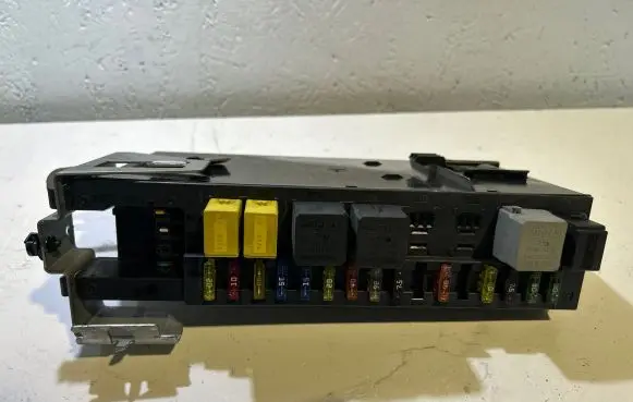 Mercedes-Benz E W211 Comfort/convenience module 2115458601