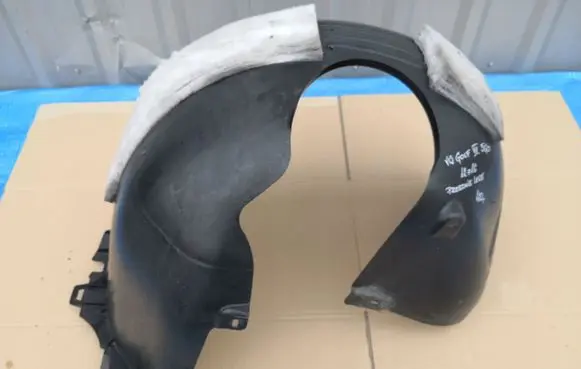 Volkswagen Golf VII Front wheel arch liner splash guards 5G0805977