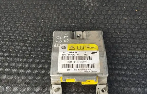 BMW 5 E60 E61 Airbag control unit/module 6942099 65776942099 220434608