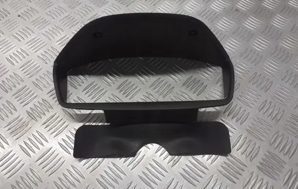 Mitsubishi Lancer Steering wheel column trim MR506452