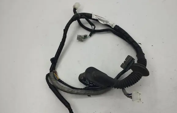 Opel Mokka B Front door wiring loom