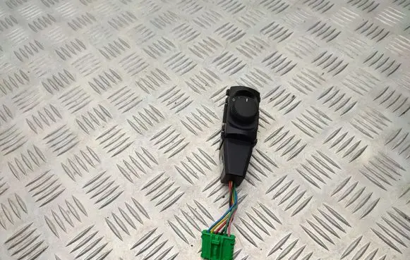 Peugeot 5008 Interior fan control switch 96846886XT